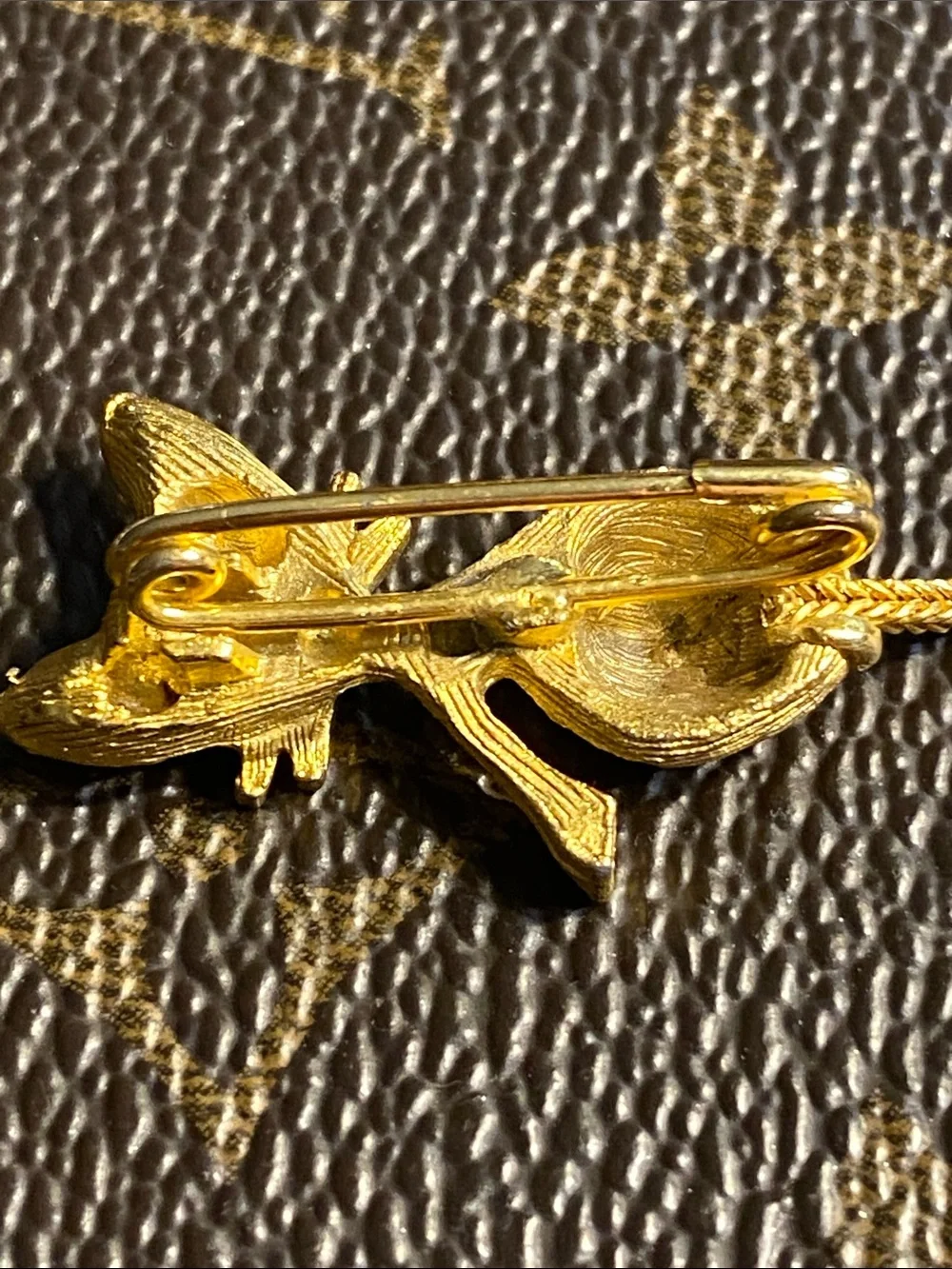 Vintage Whimsical Textured Gold Cat Pin Blue Rhinestone Eyes Articulated Tail
